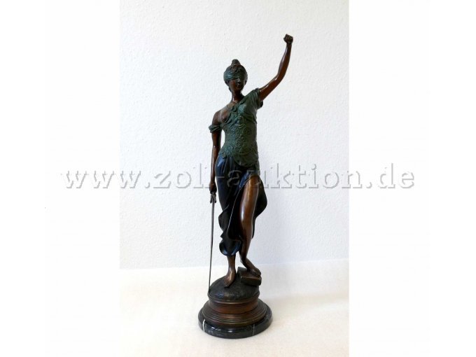 1 Bronzestatue - Justitia Göttin der Gerechtigkeit, ca. 92,5 cm hoch 1 Bronzestatue - Justitia Göttin der Gerechtigkeit, ca. 92,5 cm hoch