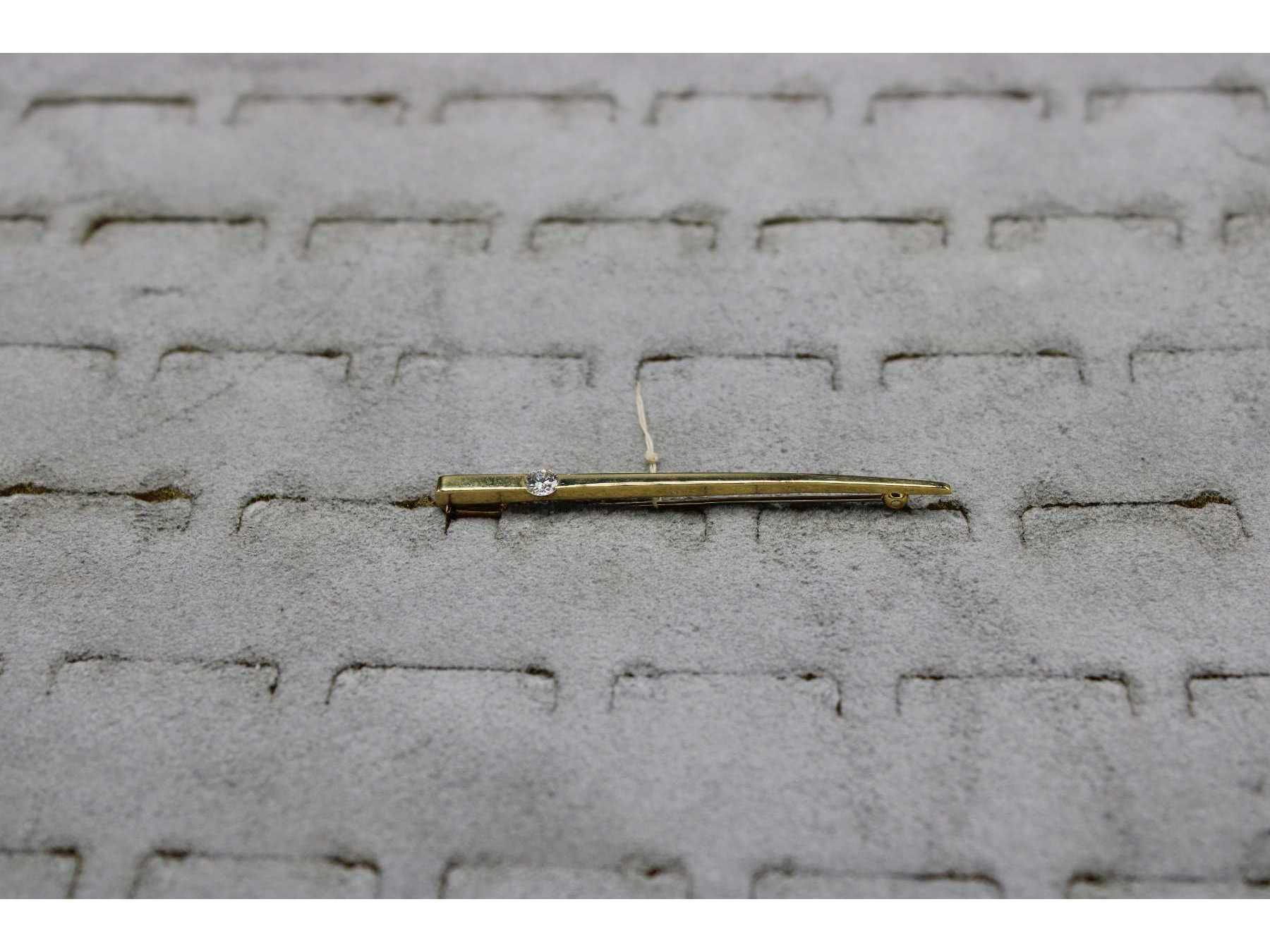 Brosche aus 585er Gold mit Diamant, Frontansicht