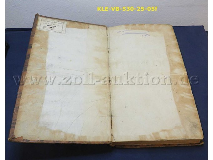 Beispiel für Verfärbungen der Seiten