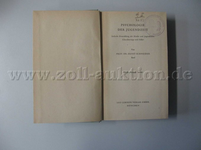 Innenseite mit Kürzel und Stempel
