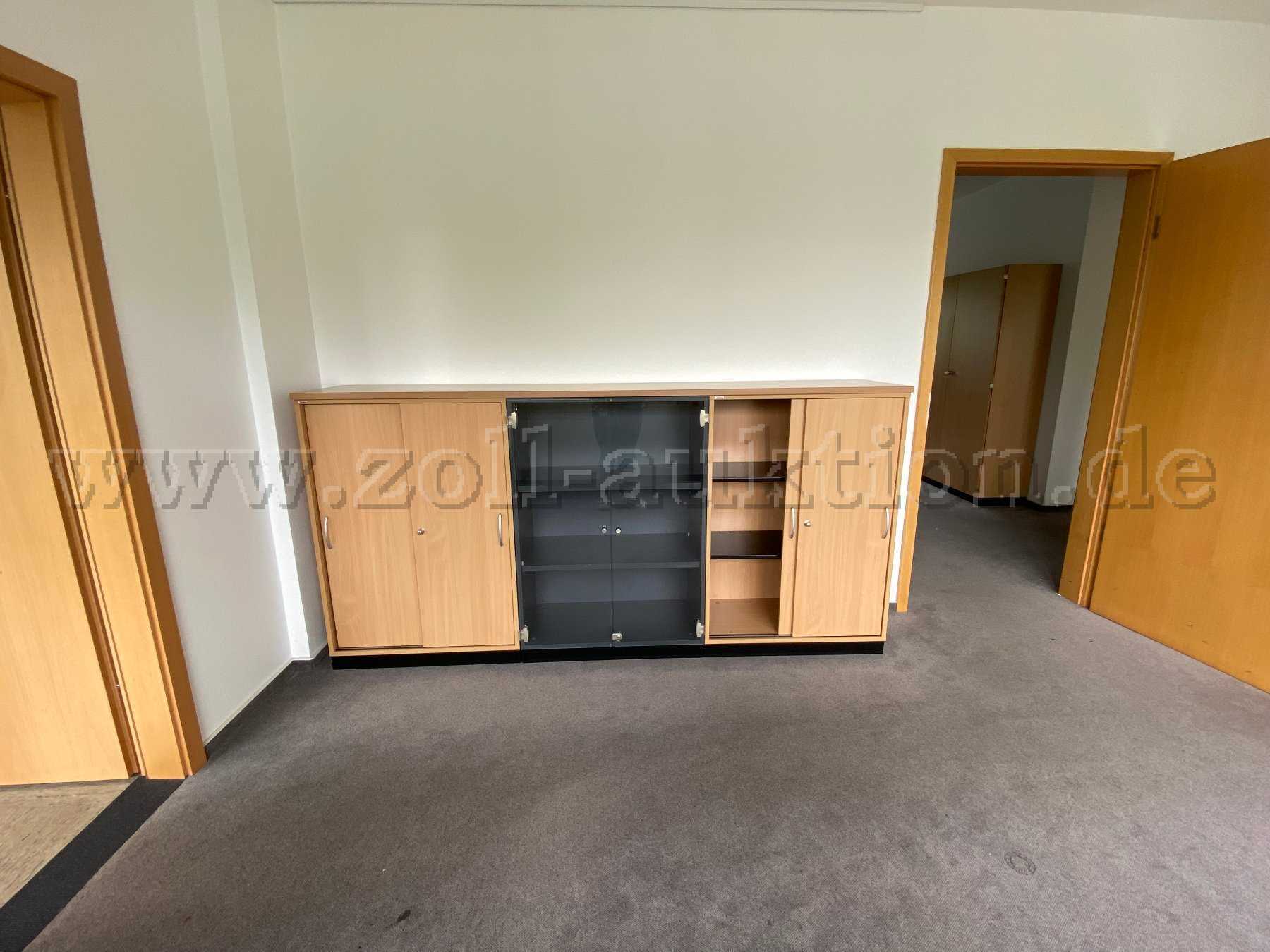 Schrank aus Buche und Glas