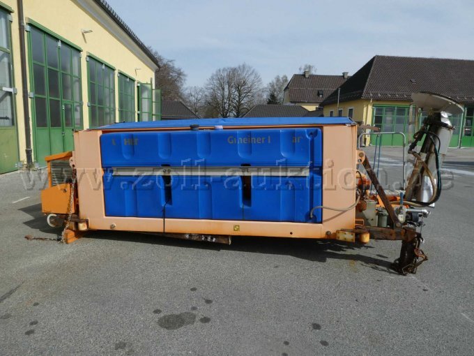 Bucher Lkw - Salzstreuautomat: Ansicht von links