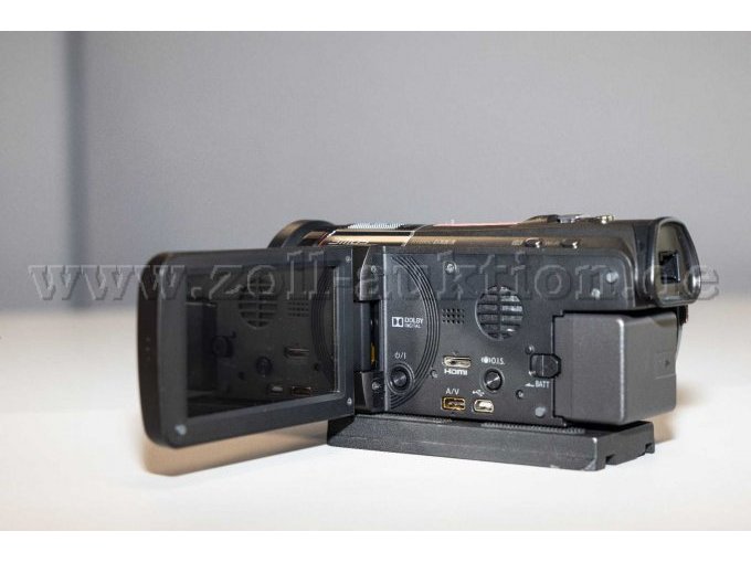 Camcorder Rückansicht mit ausgeklapptem Display