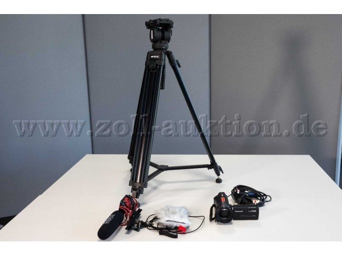 Stativ, Richtmikrofon und Camcorder mit Kleinteilzubehör (vollständiger Lieferumfang)