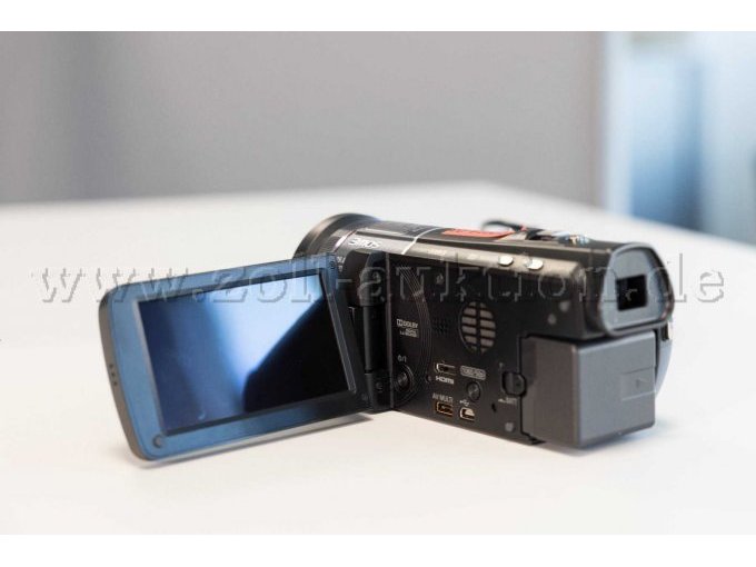 Camcorder HC-X 909 Rückansicht mit ausgeklapptem Display