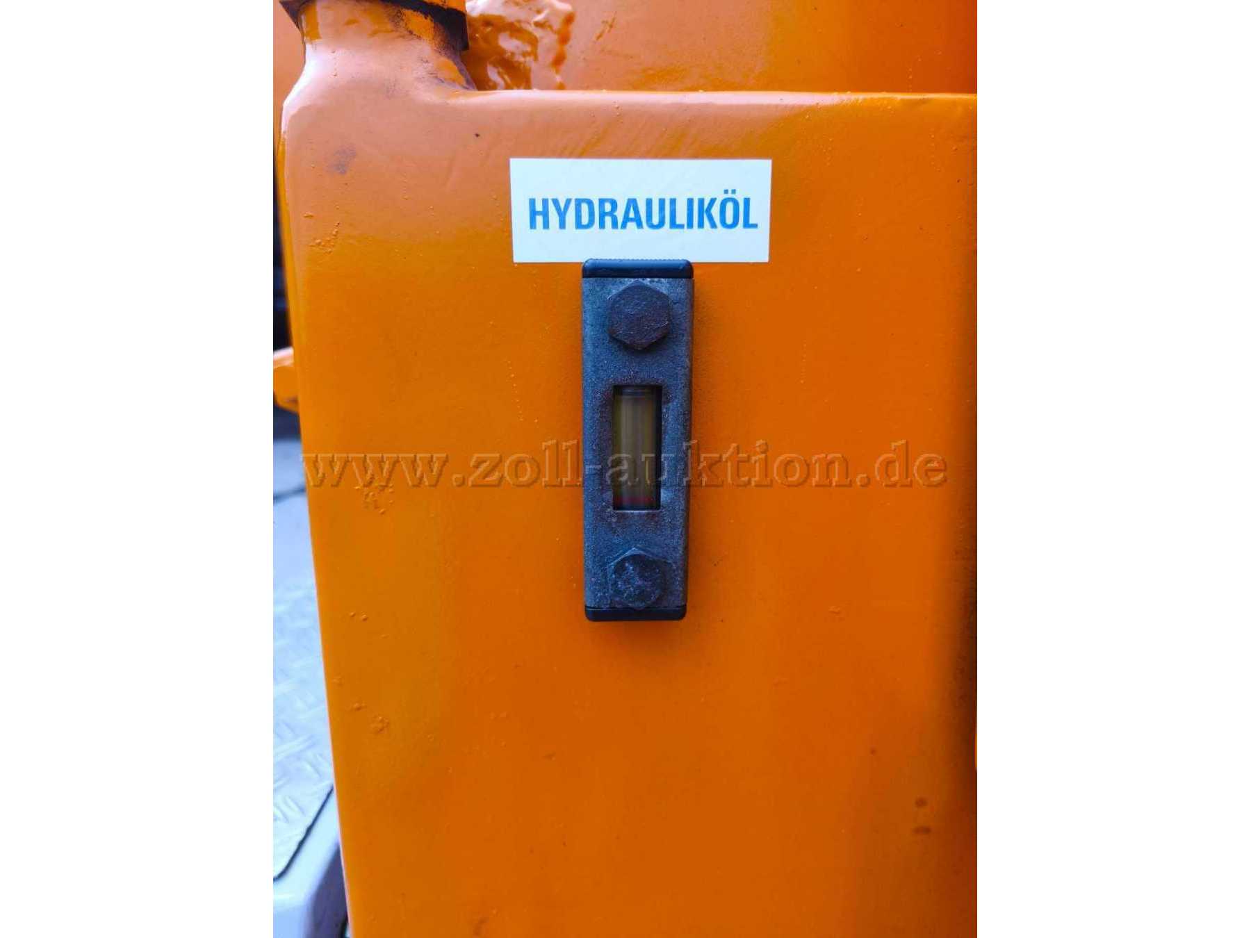 Hydraulikölstand