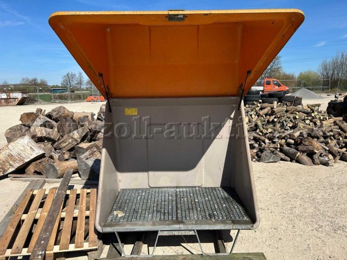 Frontansicht geöffnet