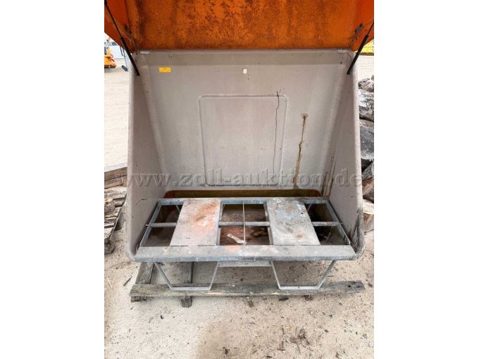 Frontansicht geöffnet