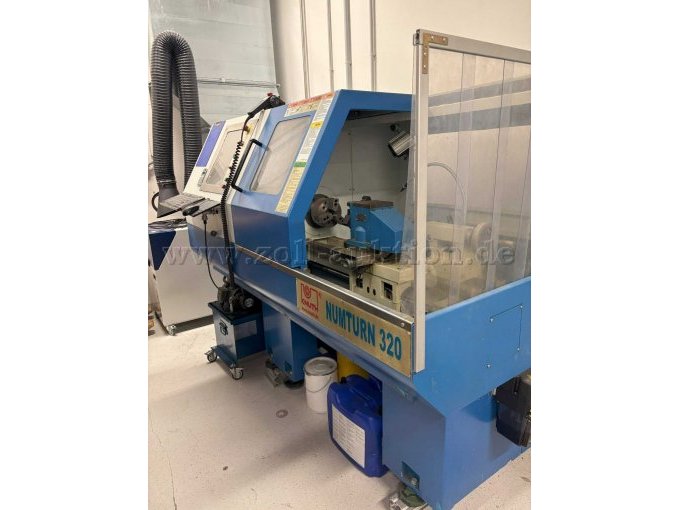 CNC-Drehmaschine Knuth - seitlich
