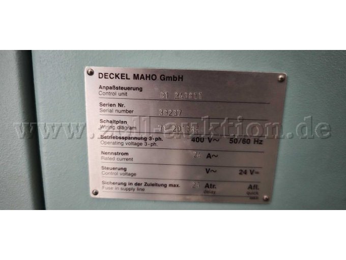 Deckel Maho FP3-50 CNC-Fräsmaschine mit Dialog-Steuerung