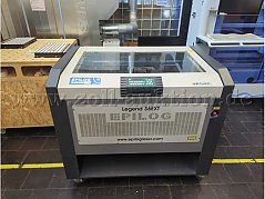 Laserschneider Epilog Legend 36EXT Frontansicht