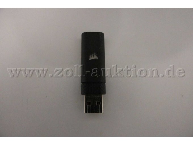 Detailaufnahme USB Stick von vorne