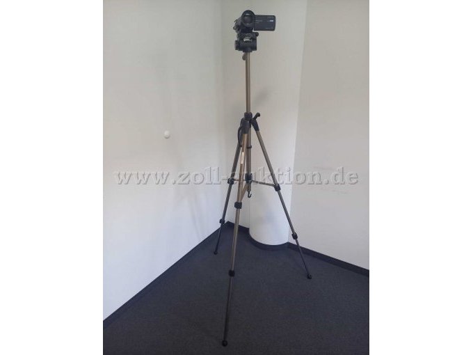 Camcorder und Stativ