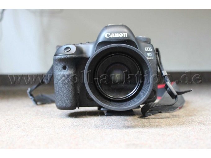 Canon EOS 5D Mark IV mit Canon Lens EF 50mm 1:1.8 II Objektiv, Bild 2
