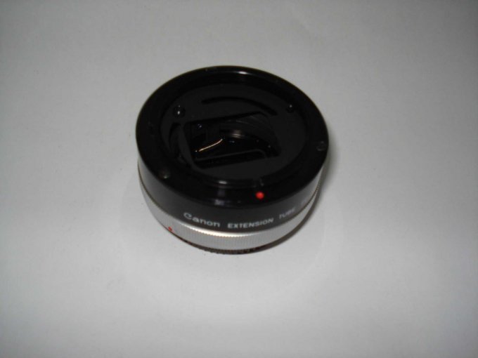 Canon EXTENSION TUBE FD 25. Canon EXTENSION TUBE FD 25.