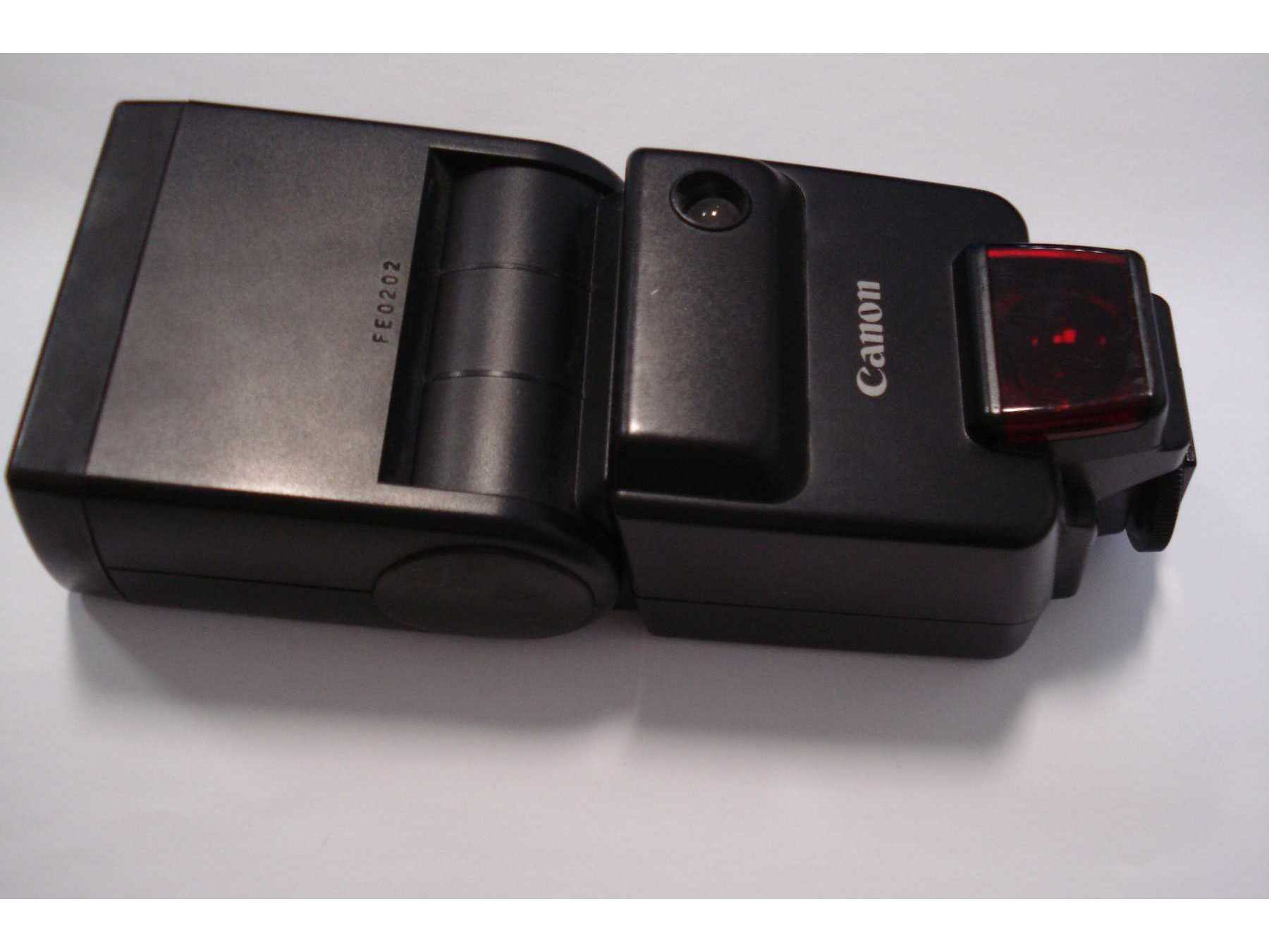 Canon Speedlite 430EZ.