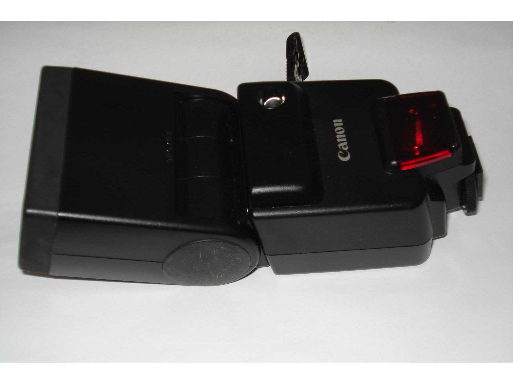 Canon SPEEDLITE 430EZ.