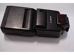 Canon Speedlite 430EZ.