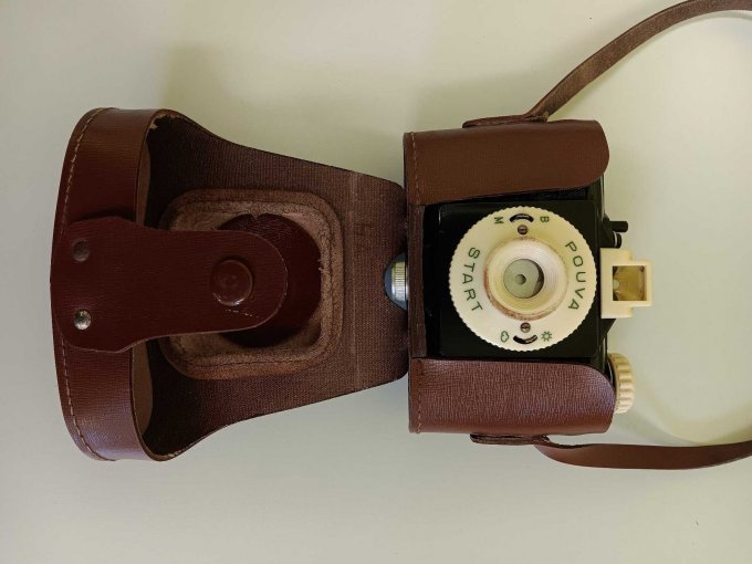 1 Carl Zeiss-verrekijker en 4 fototoestellen – foto 19 – kavel bij Zoll-Auktion, Lutherstadt Eisleben