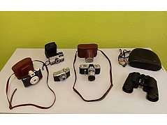Fernglas mit 4 Fotoapperaten