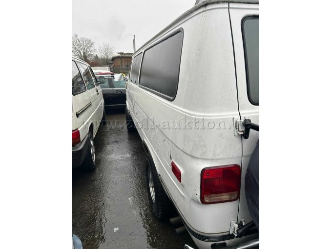 seitliche Heckansicht