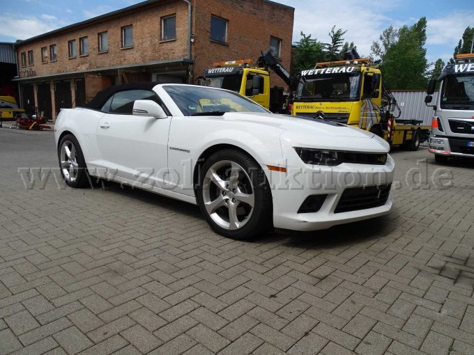 Chevrolet Camaro Cabrio V8 Ansicht von vorne rechts