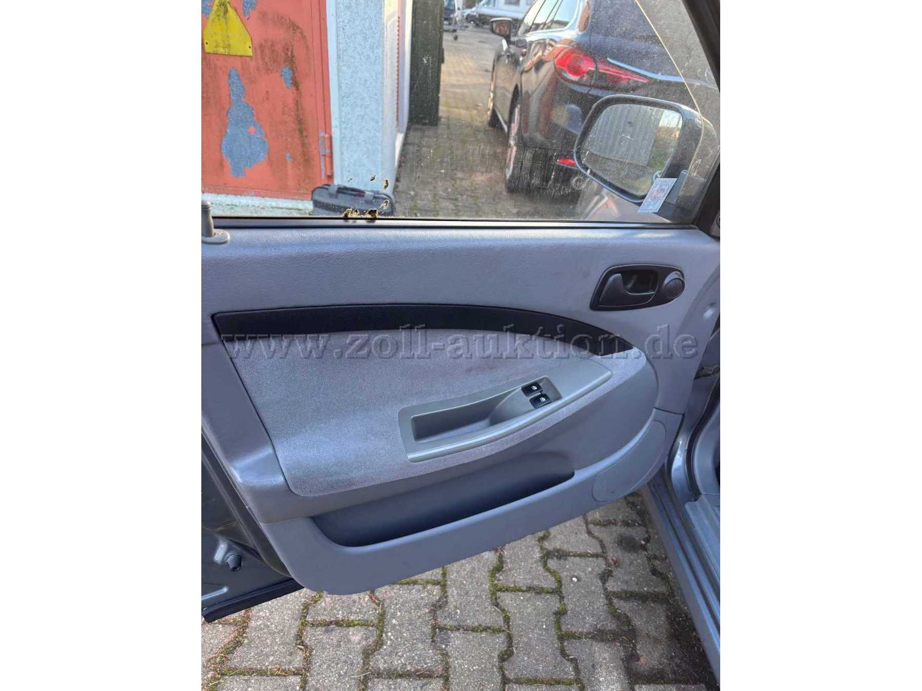 Türverkleidung vorne rechts