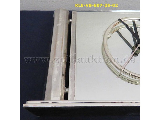 Zustand Sockel linke Seite