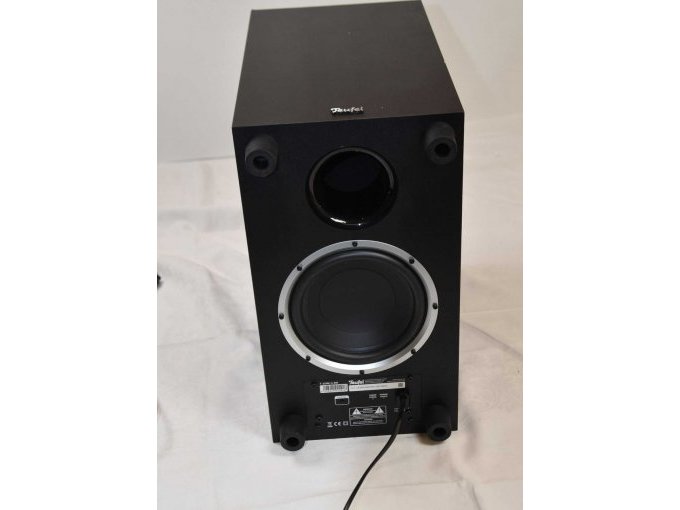 1 Subwoofer „Teufel“ T1106/1 - Unterseite