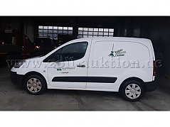 Seitenansicht
Fahrerseite