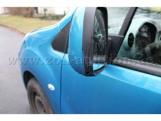 Spiegel links sowie rechts gebrochen