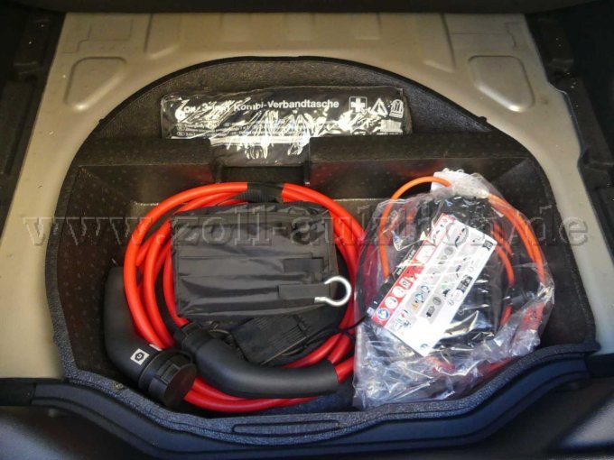 Ladekabel im Laderaum