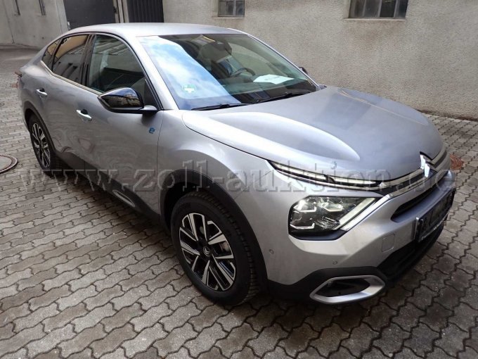 Frontansicht vorn rechts