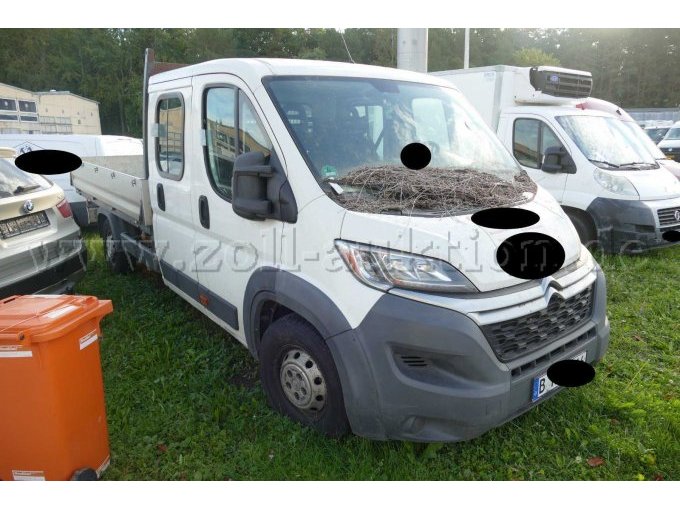 1 Citroen Jumper Doka Pritsche 7-Sitzer / Unfall- & Bastlerfahrzeug – foto 2 – kavel bij Zoll-Auktion, Wandlitz
