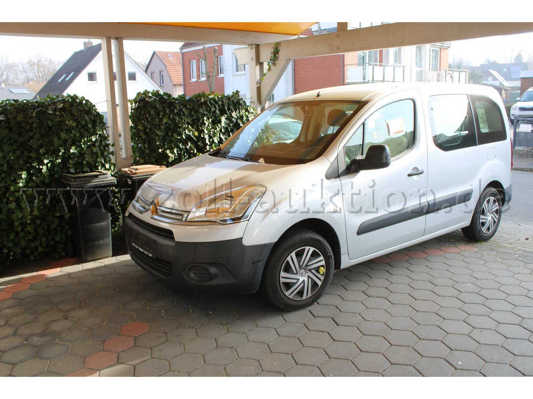 Diagonale vorne links