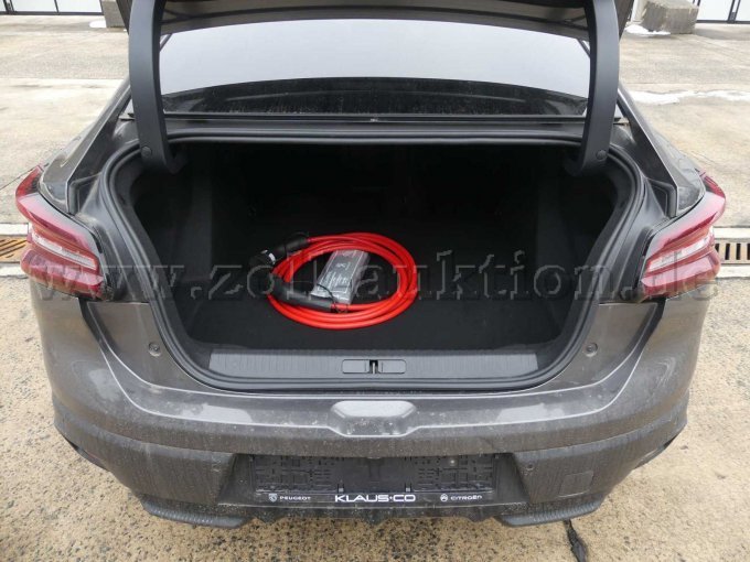 Heckansicht mit Laderaum