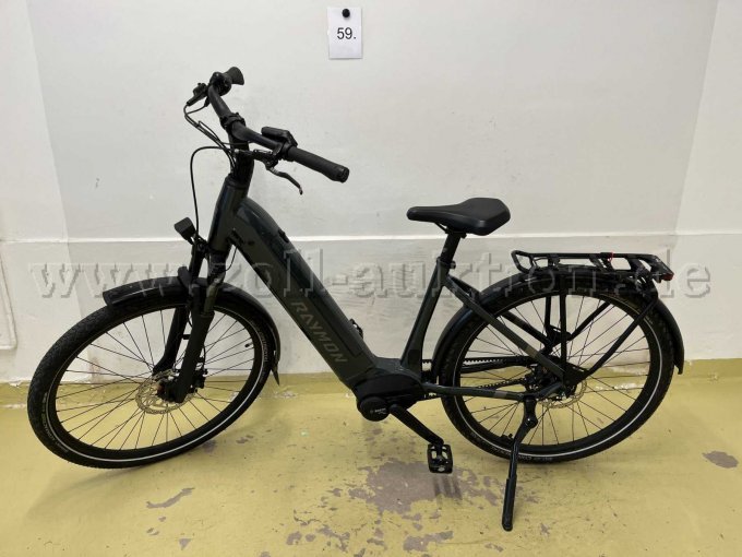 E-Bike von Raymon, links