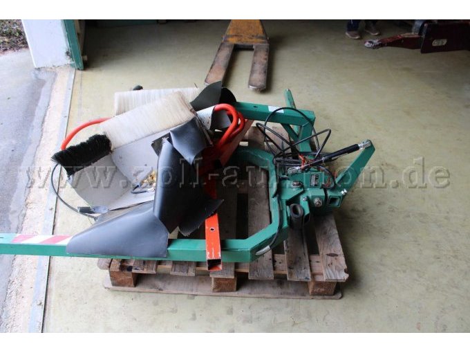 Abgebautes Gerät von rechts