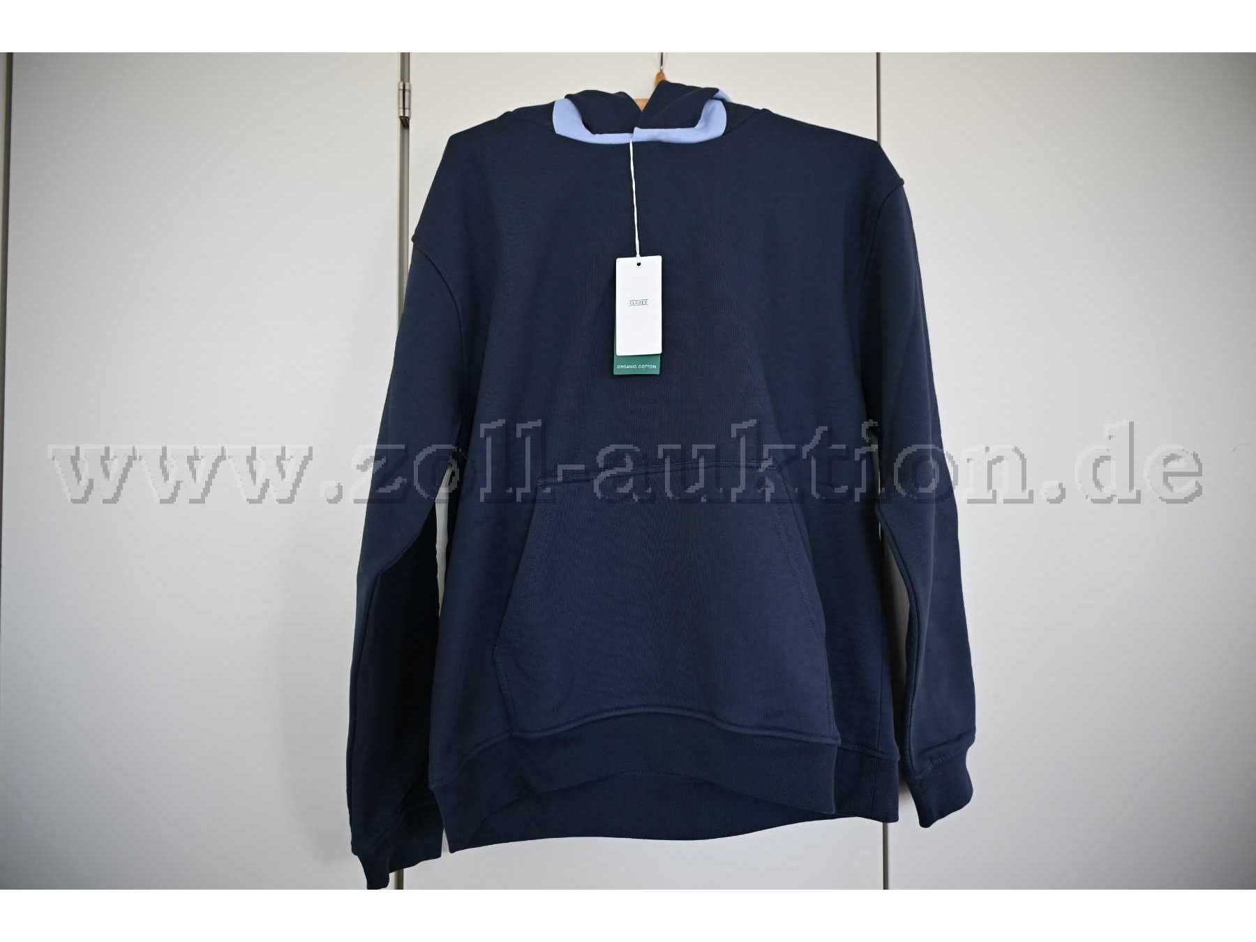 Kapuzenpullover (Vorderansicht)