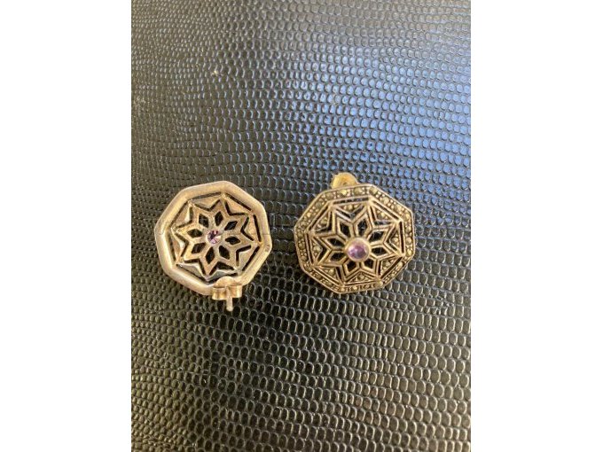 Ohrenstecker, Ansicht Vorderseite und Rückseite