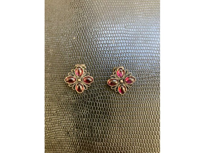 Ohrenschmuck Draufsicht