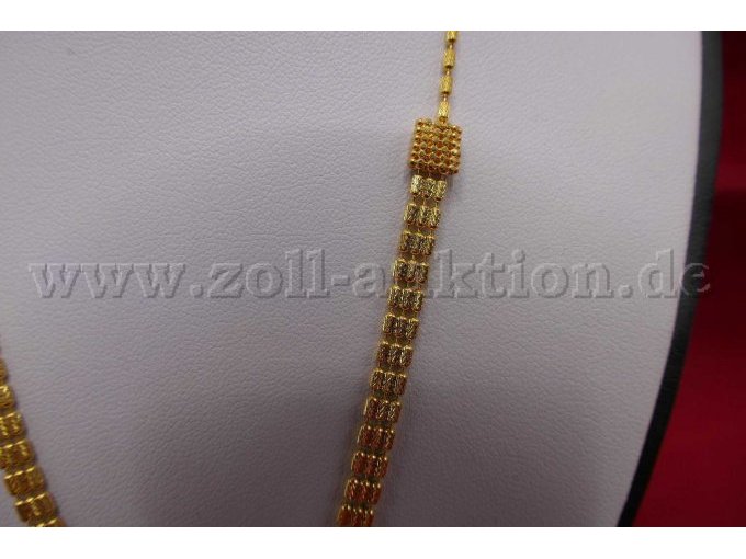 Detailaufnahme mittlerer Teil der Kette