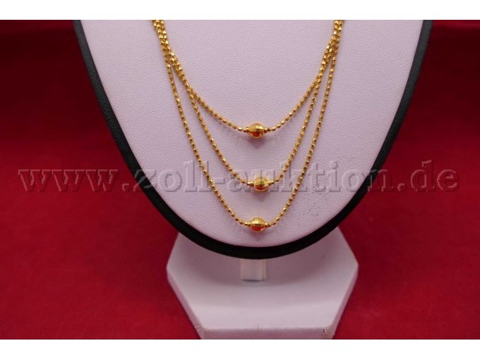 Detailaufnahme unterer Teil der Kette