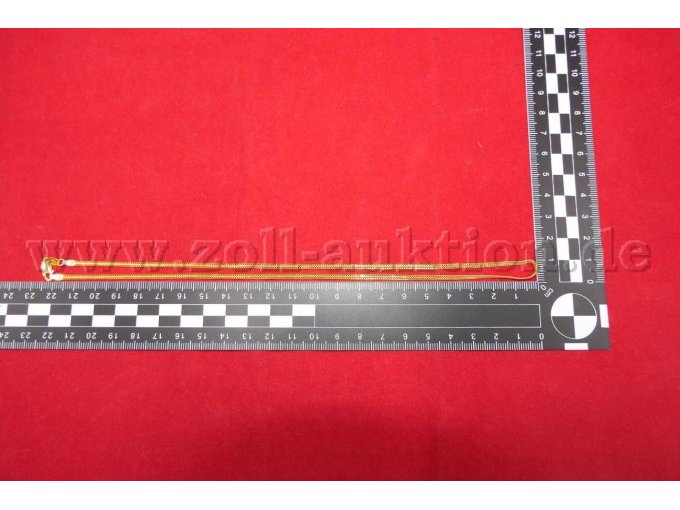 Detailaufnahme mit Maßstab