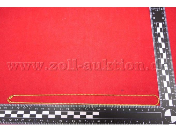 Detailaufnahme mit Maßstab