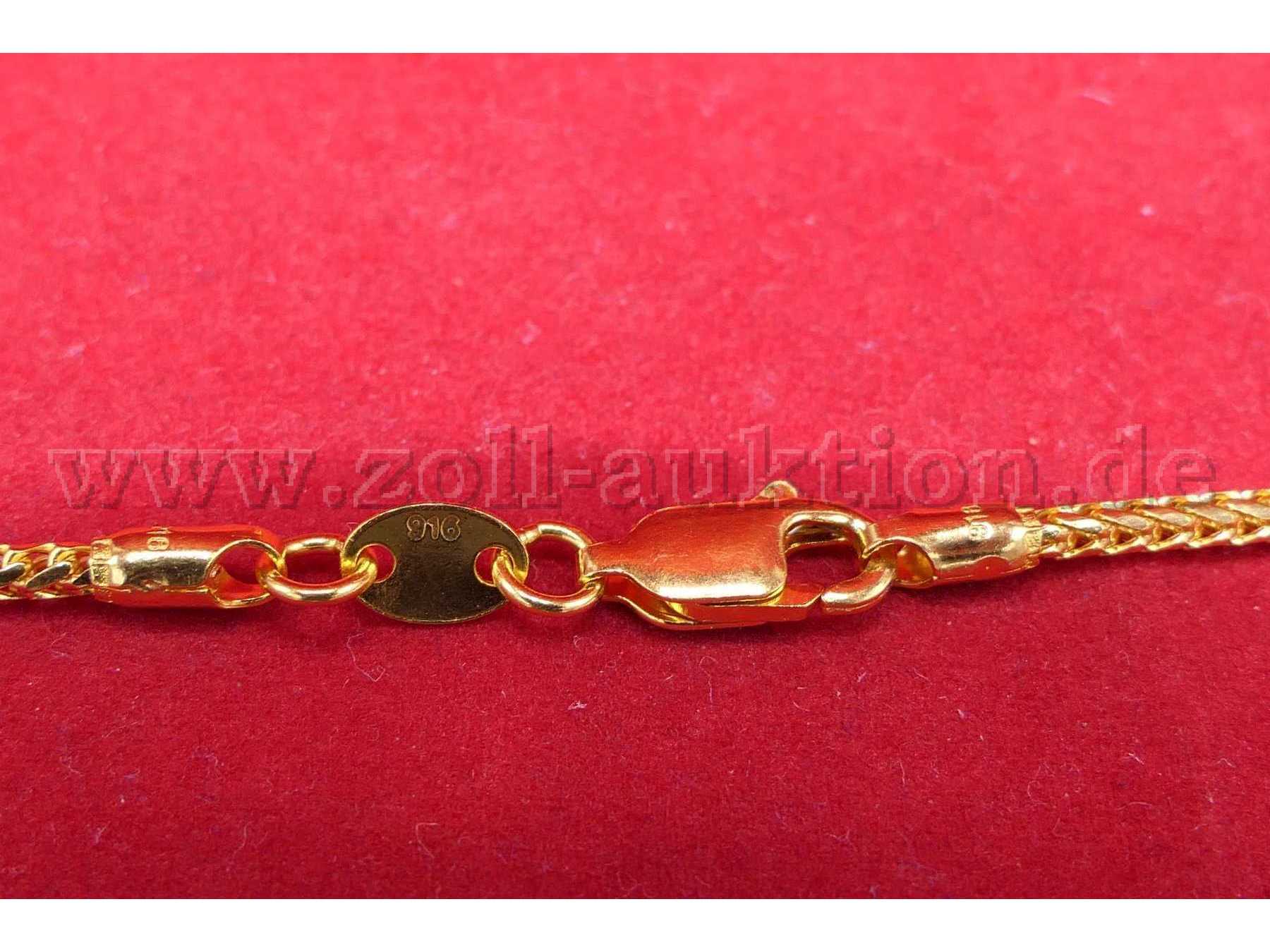 Detailaufnahme 916er Punzierung mit Verschluss