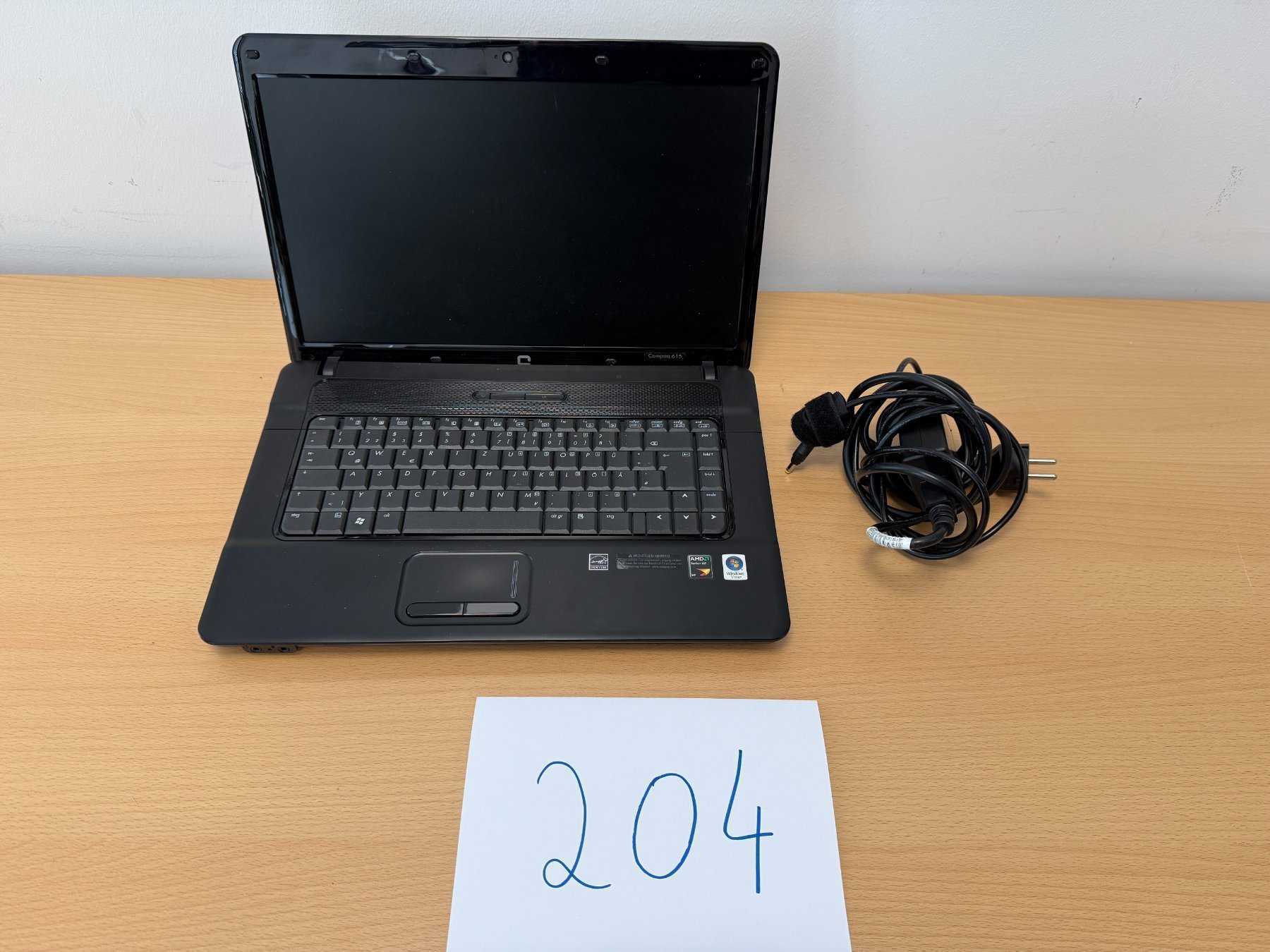 Compaq 615 – NX562EA – 15,6 Zoll (39,6 cm) mit Netzteil