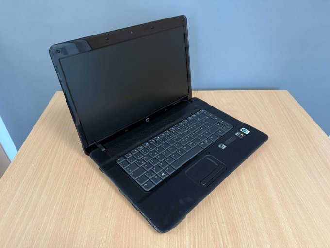 Compaq 615 – NX569EA – 15,6 Zoll (39,6 cm)
Ansicht geöffnet