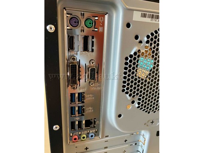 Details Schnittstellen Gehäuserückseite