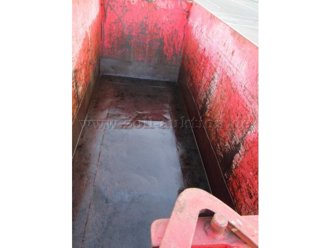 Container Müller-Mitteltal - innen